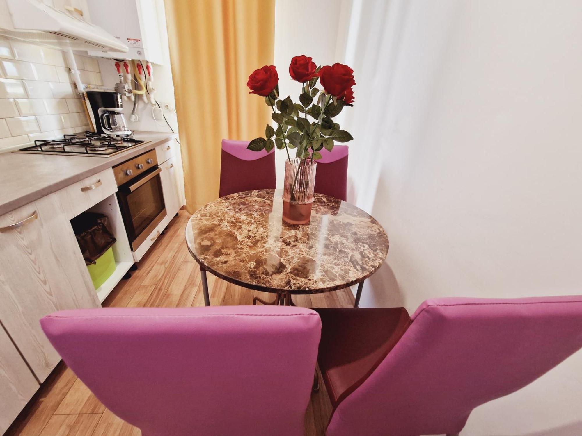 Ultracentral 5* Boutique Hotel Style Apartment. Brand New. 2 Rooms. Spacious. Free Parking Cluj-Napoca Exterior foto